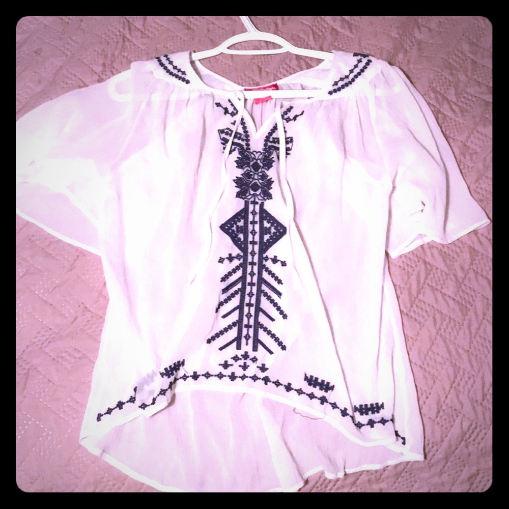 short sleeve blouse